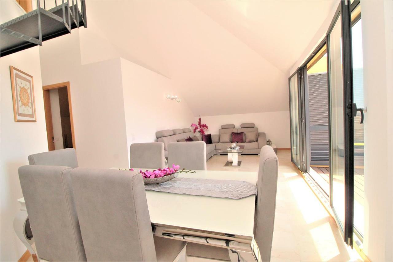 Living Penthouse Apartment ฟุงชาล ภายนอก รูปภาพ