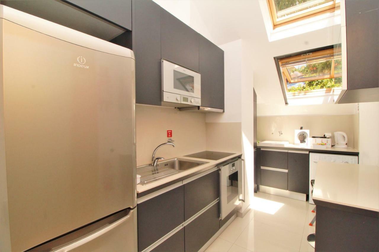 Living Penthouse Apartment ฟุงชาล ภายนอก รูปภาพ